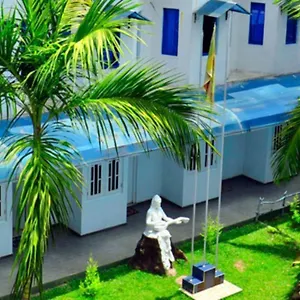  Hostel Shiromi